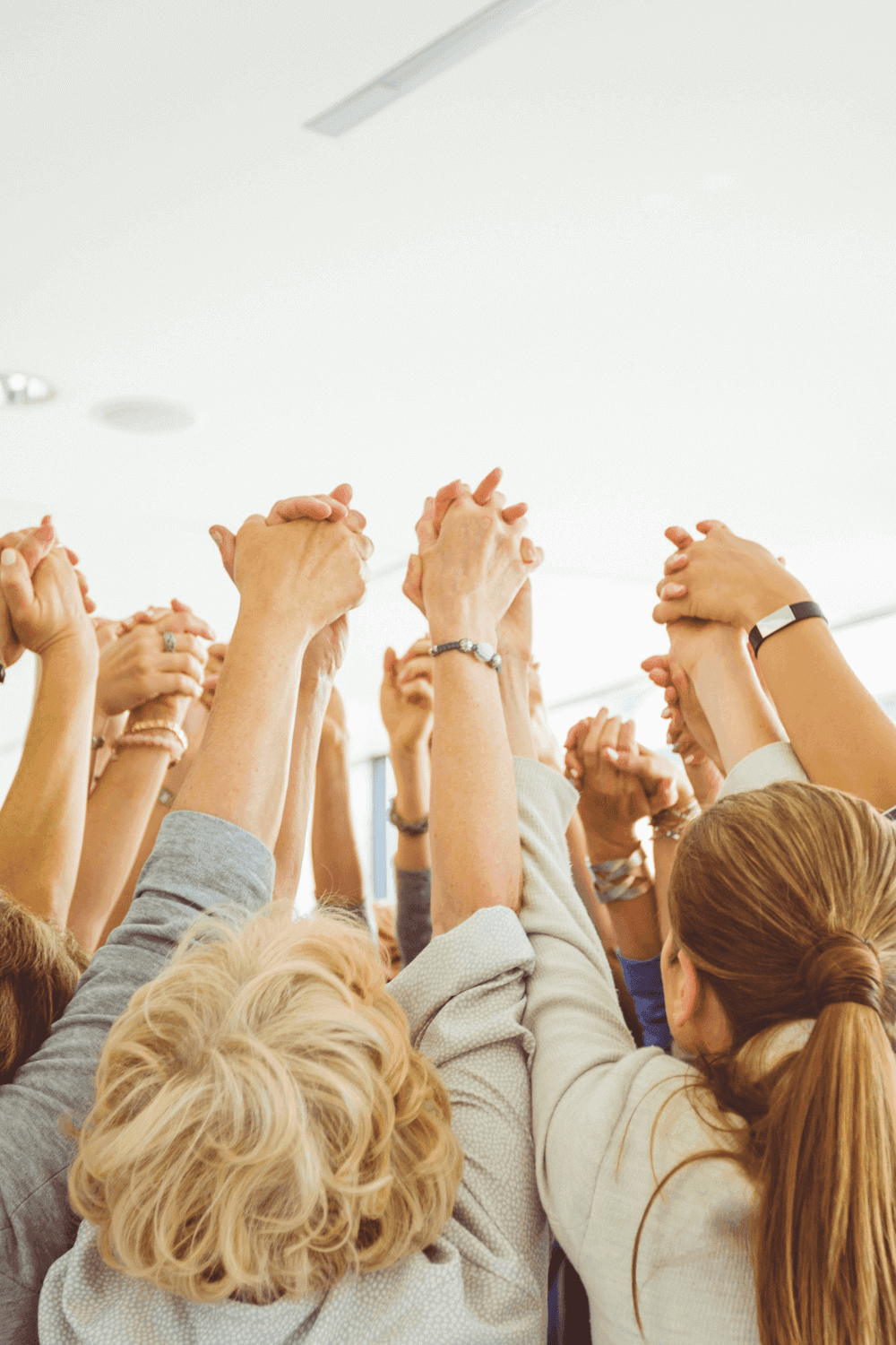 10 Ways To Have A Thriving Christian Women's MinistryShe Is A Pastor's Wife Blog Post Featured Image